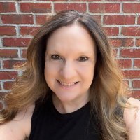 Megan Hoyt (@meganhoytwrites) Twitter profile photo