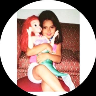 الحمدللـه.يا رب احفظ لي عائلتي فهم اغلى ما املك.