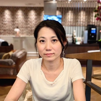 根拠を大切に|公務員▶︎Webライター+受付兼販売員|多ジャンル執筆(100記事以上)|FP2級ほか所持|イラストと動画編集(Pr)できる|目標チェックサービス #めざすぺーす 開始|#ライターン 運営、#SHElikes と #創帝塾 と #Webライターラボ にも現れる獅子座人🦁|お仕事のご相談はDMから✉️