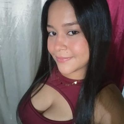 Amante del anime, y de los perros💕💯
Ingeniero Petroquímico 🙏🏻- Emprendedora✨