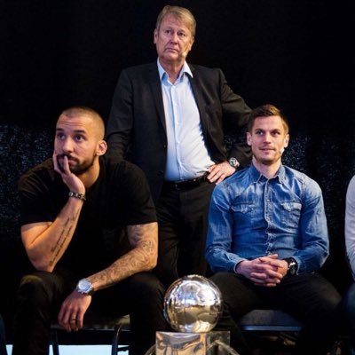 juIes040's profile picture. 20 | di blåe