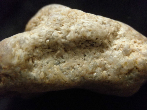 Disorderclass's profile picture. 这世界满是无序的障碍，任何人都无法完全脱困。或唯独我，立足原地，仅仅在看，于是，我也成为了一个障碍。我不想这样，于是漫无目的走，更遗憾，我成为了无序的障碍。原来，一切一切的真实，都不是真实。