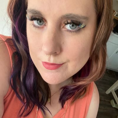 Author ✏️ Character inspos all day long 📖 #WIP: Breaking Due North 📚#amwriting #writingcommunity #writer 🖤 https://t.co/S0YaAMzAz6