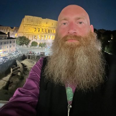 I’m here for 3 things! Chefs & Restaurants 4 foodie adventures, my Porn community & my community of TV lovers! Scripted & Reality OGNO. Evangelical Agnostic 208