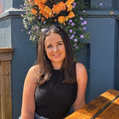 _lauraalicem's profile picture. Taunton • Teacher