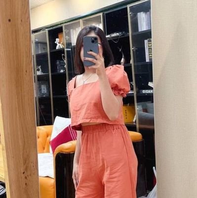 j119389's profile picture. Hi, I'm Jen and I am a Professional Real Estate and if you want me to know me better you can message me directly.