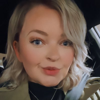 SarahBuxton26's profile picture. Rams fan since ‘94 🐏 Senior Sales 💼  | Part-time Medic 🚑 Adventurer and beer lover 🍺