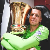 Krzysiek (@komarafc) 's Twitter Profile