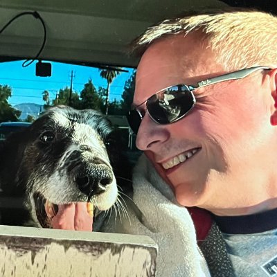 Husband, dog dad, cook, OG Texan, GenX 🇺🇸🏳️🌈. I make computer things go 🖖🏻. Rogan and Socks send their regards. Not part of the alphabet mafia.