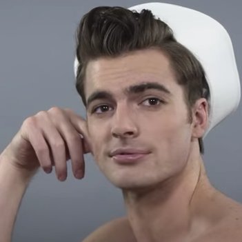 esthrtmbr's profile picture. Olympus. 
"Ancient Greece."