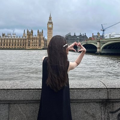 alvianfcb91's profile picture. I love life, I enjoy making friends, and I know friends who share the same interests as me 💕
I enjoy traveling 🧳
I like food 🍱
I enjoy shopping 🛍
I like yog