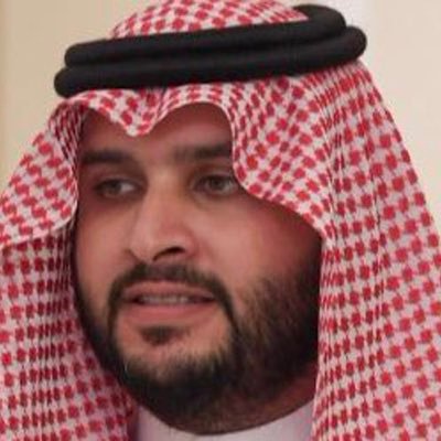 صيدلي/ لا أطمح لإبهار أحد ولستُ مهووس بصوت التصفيق ونبرة الثناء ببساطة أنا أفعل كل شيء يجعلني أبتسم ف الذي أرغب به هو بلوغ نقطة الرضا عن ذاتي.
