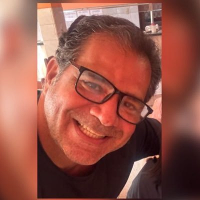 “Concentre-se nos pontos fortes, reconheça as fraquezas, agarre as oportunidades e proteja-se contra as ameaças”