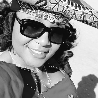 ZaapiZee's profile picture. HBS Certified Strategy Specialist | Farmer | Mother of Boys.