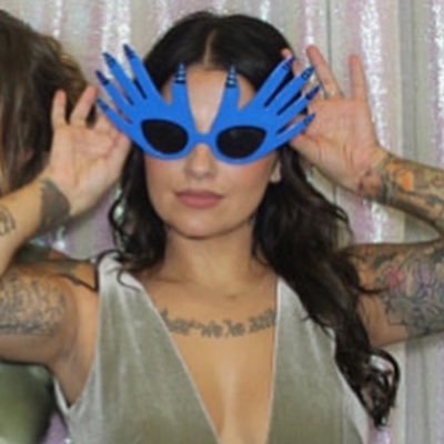 Dominique732's profile picture. it doesn’t matter much to me. 🌿