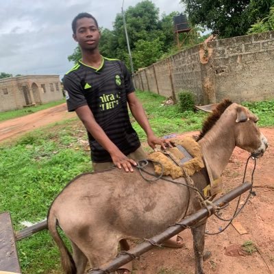 Hello 👋 everyone my name is Sulayman and am from the smiling coast of west Africa and am here to make friends all over the world 🌍