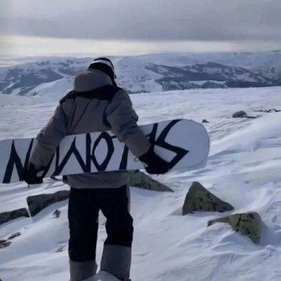 liqing99996's profile picture. 热爱漫出天际🍑 找搭子过🚪同城可线下 出视频yw🧧