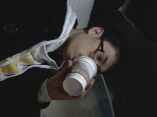 kilzna's profile picture. 늘 물고기들과 처절한 삶을 살아 가는 생선 장사입니다.