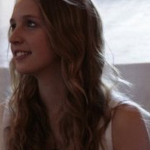 anastasiaveks's profile picture. 