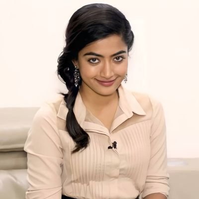 सभी मित्रो से निवेदन है कि हम सभी छोटे अकाउंट वाले एक दूसरे की मदद करके ही फॉलोअर बढ़ा सकते हैं
इसलिए सभी मित्र एक दूसरे को फॉलो जरूर धन्यवाद !