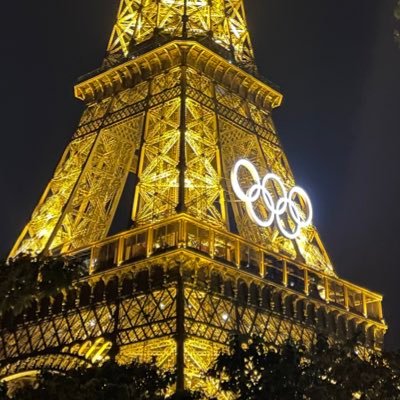 Journaliste & commentatrice🎤Tennis🎾 Voile⛵️ et JO🎙podcast olympique/ RedChef France Inter & France Info 📻/ chaîne l’Equipe⚓️/ex-Europe1