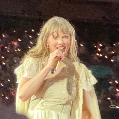 red & evermore fanatic | 1989, rep tour and eras london (6) | seen on occasion to tweet into the void!