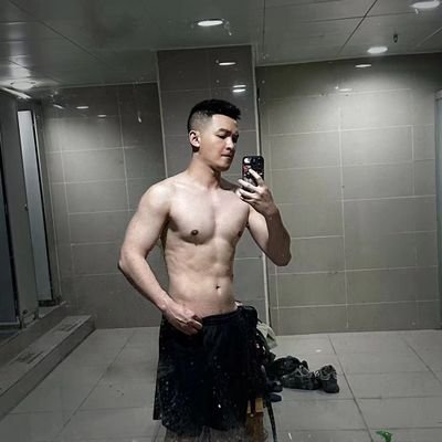 Y33888's profile picture. 坐标昆明成都，接推广互推。