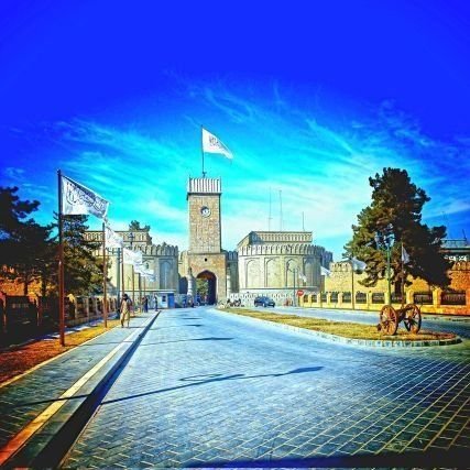 یوارمان می الله پوره کی استقلال ده گران افغانستان یوارمان می داقصی دی او.رپیدل د سپین بیرغ می پرجهان دی🌏🏳️🇵🇸