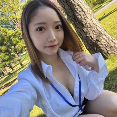shi_zi82737's profile picture. 