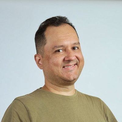 MaxBraga's profile picture. Estou no @HelloMaxDev, @tripifyApp, e @osTuristasBr.