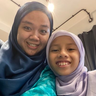 hajarjamil_'s profile picture. Occasionally Annoying