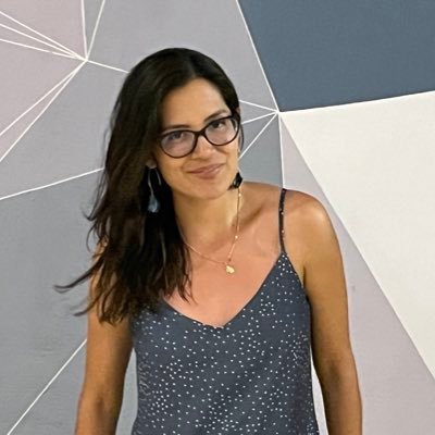 camimont92's profile picture. Wisdom begins in wonder 🦉| Quito - Ecuador