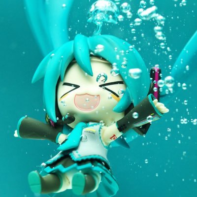 studded_starz's profile picture. priv for @studdedstarz || Kiss me on the mouth || miku enthusiast || under 15 dni || ace gay genderqueer | 🇵🇸🍉