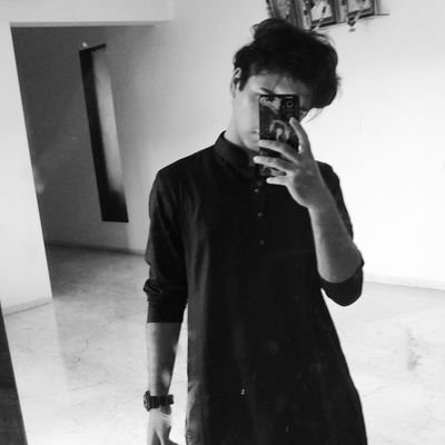 AdityaSurve1108's profile picture. lower case coz i don't 🧢
