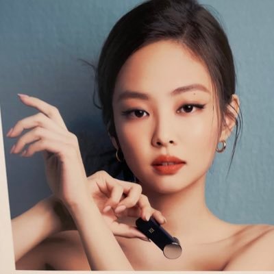 EbPDARS3VV57898's profile picture. 