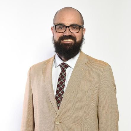 Papá. Profesor Asistente en la @usantamaria. PhD Land Economy / MPhil Development Studies @Cambridge_uni Arq. y Mag. Desarrollo Urbano @ucatolica