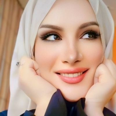 أعظم ما قيل في الاستقلالية ;
هذا عقلي ..فلا تبحث فيه عن أفكارك👌