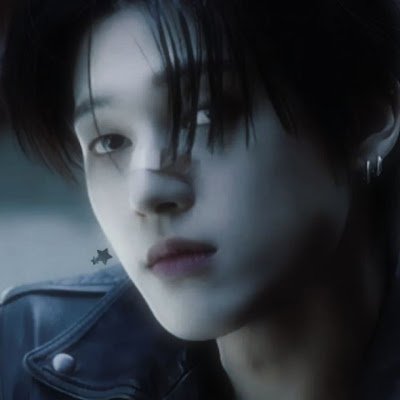 jwkxts's profile picture. Editor/writer(rarely)

poet

Atiny/stay 

i post art smtimes

may i drown in my art and let my tears paint a river

"why you hesitating , why you waiting ?"