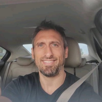 hewolf83's profile picture. Arquero. 
Ingeniería, Finanzas, y algo de programación.
Dos hijos buenísimos y me gusta la F1.