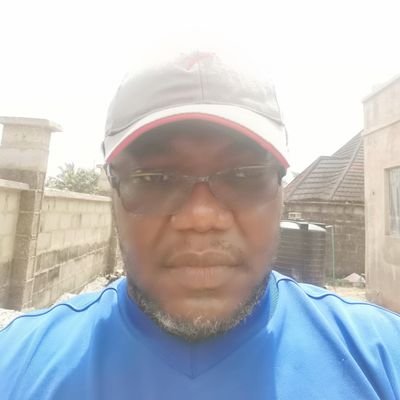 A believer in the Project Nigeria. Chelsea FC fan. An Architect. A husband, A father and lover of all.