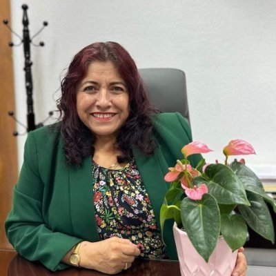 SrebTexcoco's profile picture. Hay una fuerza motriz más poderosa que el vapor, la electricidad y la energía atómica: la voluntad.  Albert Einstein