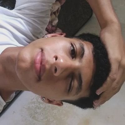 KOl1ver_034035's profile picture. 