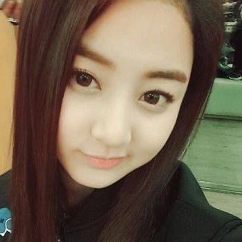 poopykyra's profile picture. 