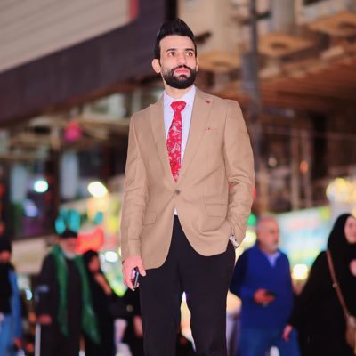 MohamadMuh24331's profile picture. لاتسطيع الوصول مدام الله ليش معك 🖤