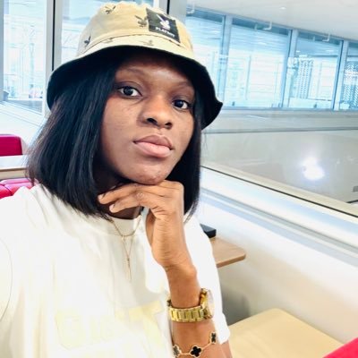 Morewa_'s profile picture. Just here to tweet my thoughts