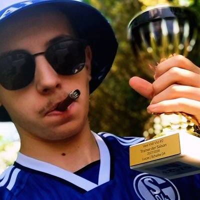 luuuuuuucas_de's profile picture. 19 🇩🇪 | Director @Racingliga |
S04 💙🤍