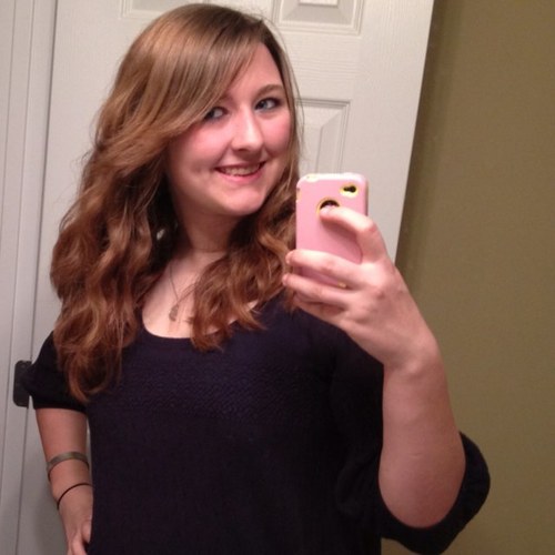 stormyburdett24's profile picture. softball player