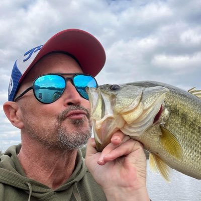 brentetlinger's profile picture. Bitcoin • Real Estate • Effortless Abundance • The Middle Way
