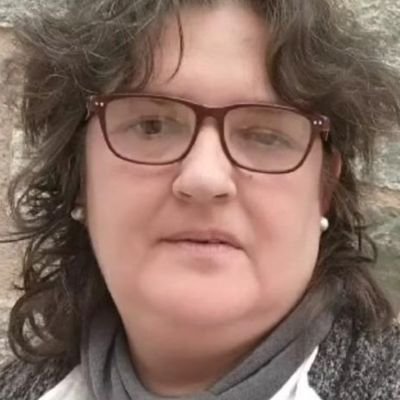 AMll7019's profile picture. Anna. De la plana de Vic, el Bisaura.
Econòmiques a la UB. 
Octubre del 70. Al.lèrgies alimentàries i anafilaxi 🔝🔝. Visca, més que un club!!!