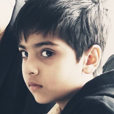 AhmedAl24823361's profile picture. منافق شخص بھیڑیے کے ساتھ بیٹھ کر کھاتا ہے، کتے کے ساتھ مل کر بھونکتا ہے اور چرواہے کے ساتھ مل کر روتا ہے۔